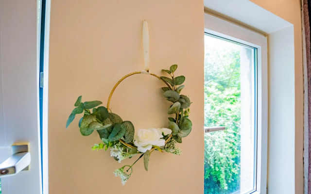 The Harbour Mills, The Willow by Shortstays