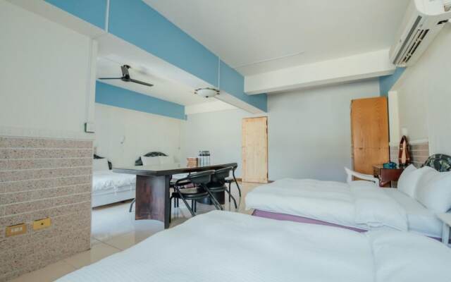 Lunar Sea Bed and Breakfast