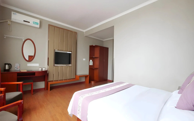 GreenTree Inn ChiZhou QinGYAng Miaoqian Road Rongxing Building Business Hotel – Guest Rooms – Chizhou