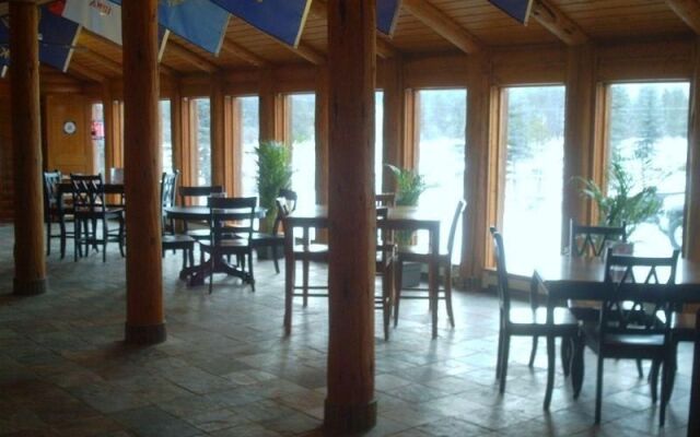 The Lodge At Lolo Hot Springs