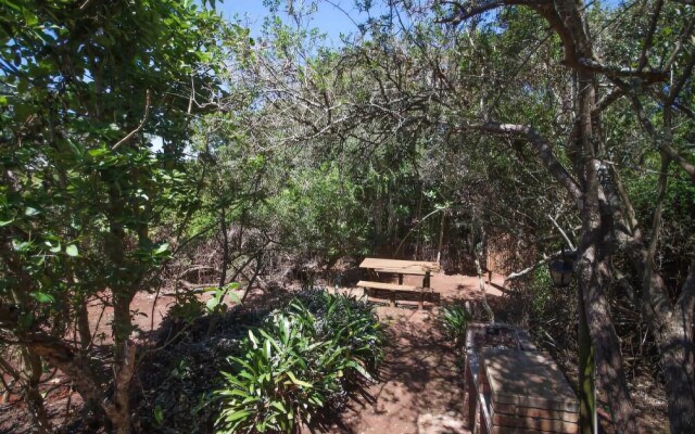 Woodlands Cottages & Camping