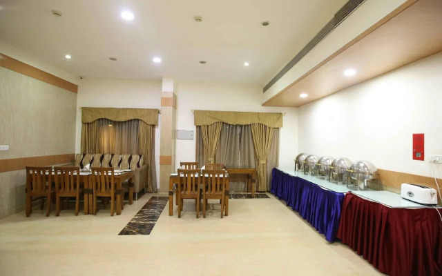 OYO Premium 113 Brigade Road