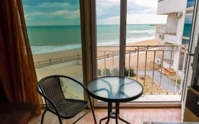 La Perla Bianca Residence