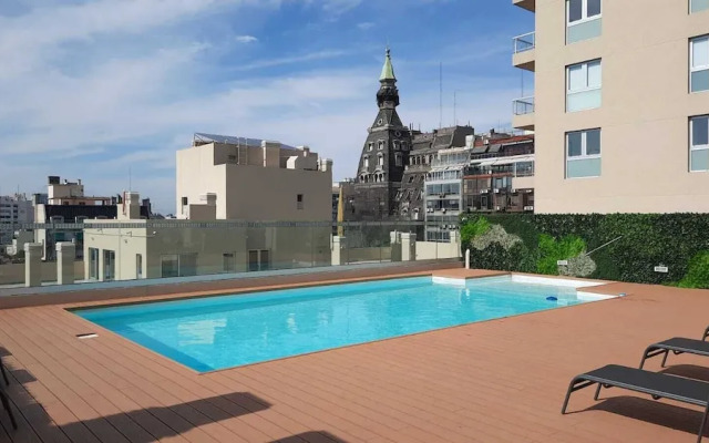 Studio Luxury Balcony Pool