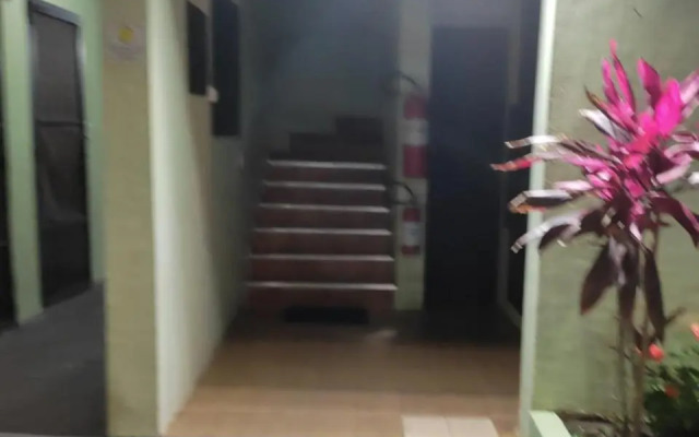 Cantinho da Lu em apt inteiro 800 mt da praia