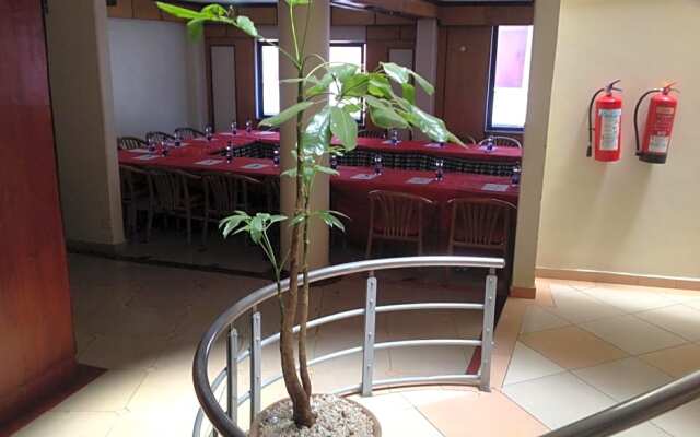 Diamond Hotel