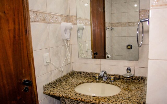 Hotel Letto Caxias