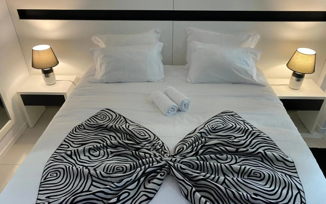 THE CEDAR TREE HOUSE Studio 48