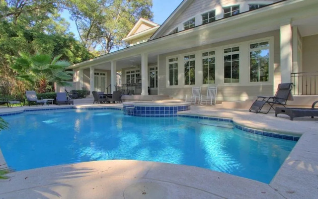 Sea Escape by RedAwning