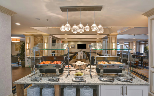 Homewood Suites by Hilton Windsor Locks Hartford