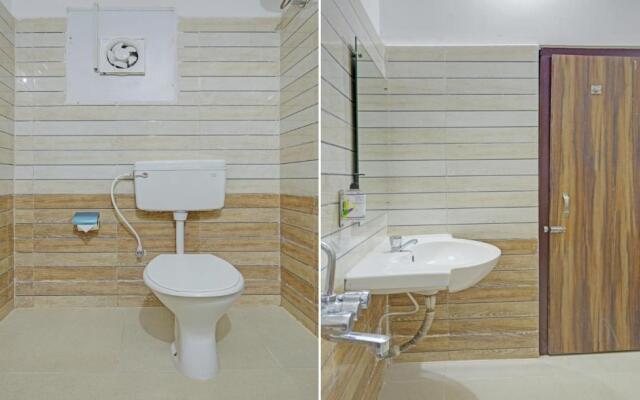Itsy Hotels Sidhartha Residency