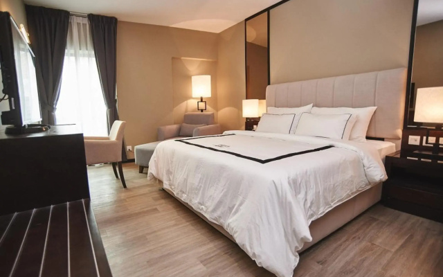Corsica Hotel