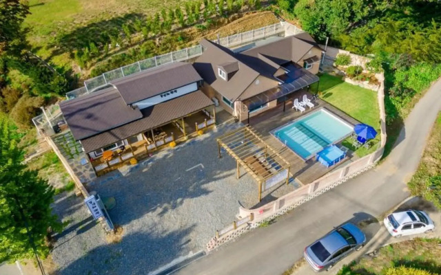 Paju Tteuranchae Pension