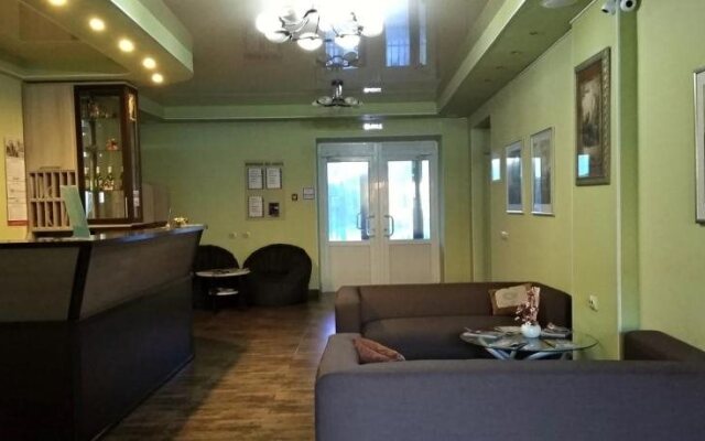 Camelot Hotel