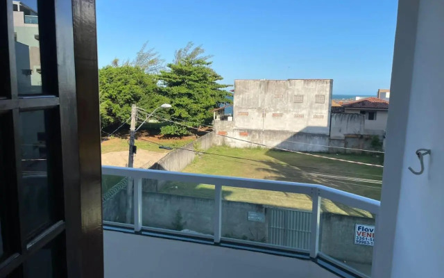 Apartamento a poucos metros do mar em Guarapari