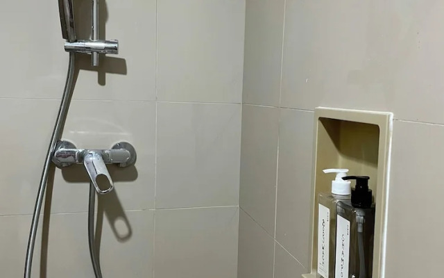 Staycation Jakarta Kensington Royal