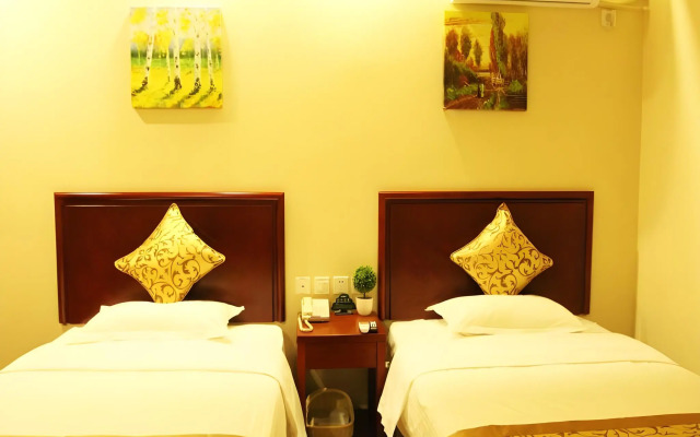 GreenTree Inn ZhangJiaKou XiaHuaYuan District XinChen Road Express Hotel