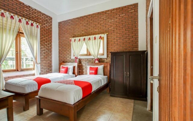 OYO 3896 Villa Pesona Wisata Puncak