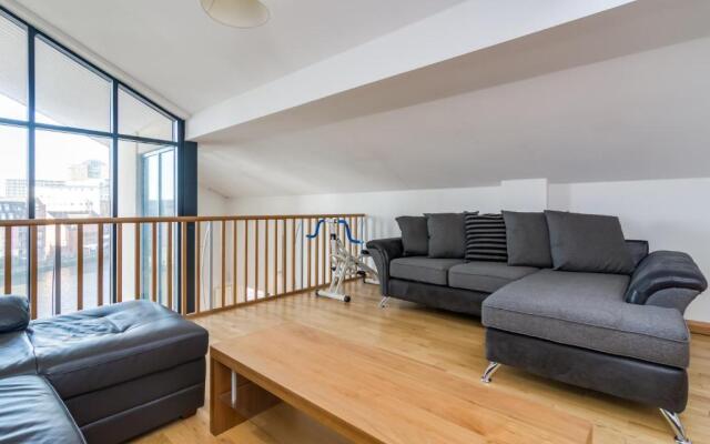 Central Belfast Apartments Pottinger's Quay