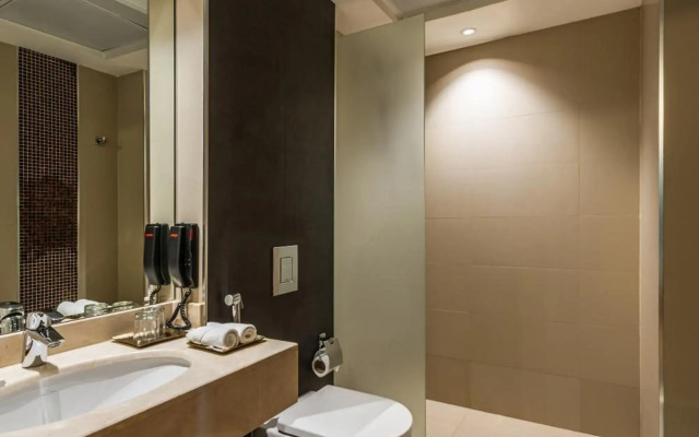 Hdb Hotel- Financal District