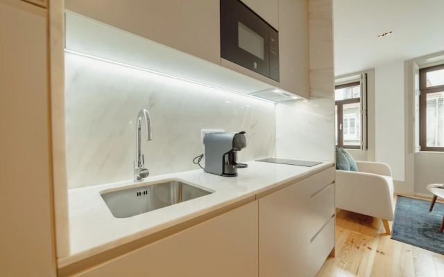 Legacy Oporto Design Apartment F by Vacationy