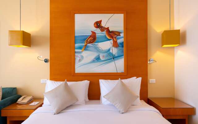 Parrotel Beach Resort