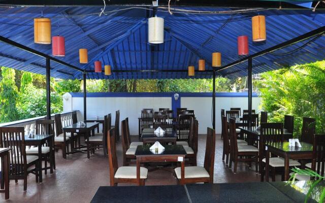 Mayflower Beach Resort