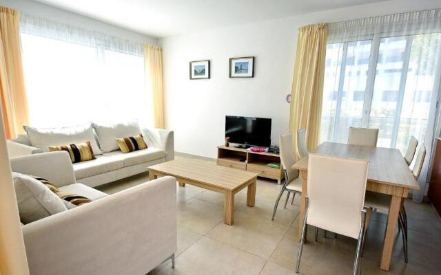 Villa Ana