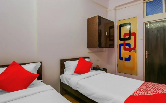 Hz Lodge by OYO Rooms