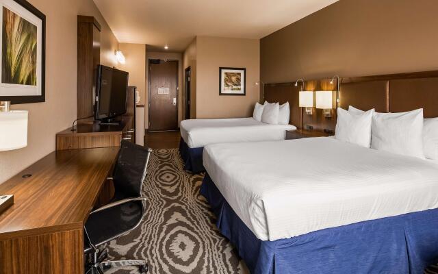 Best Western Plus Williston Hotel & Suites