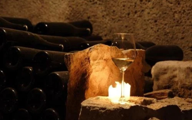 Naumburger Wein  Sekt Manufaktur