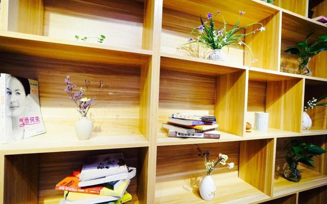 Yiyun Boutique Hostel Xitang Chuqi Branch