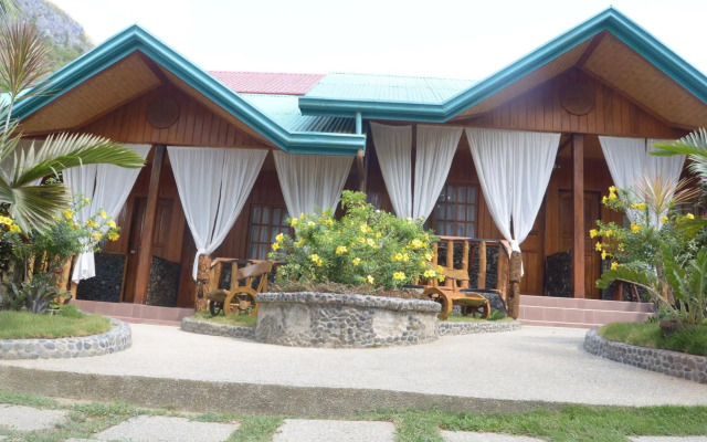 Jurias Garden Hotel