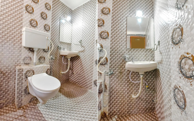 Hotel Gold Leaf,Ahmedabad