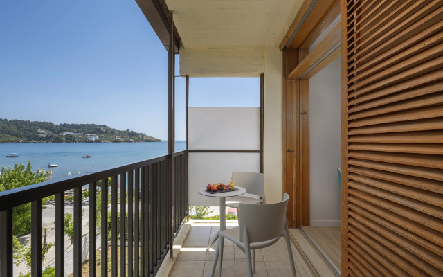 Alkyon Hotel