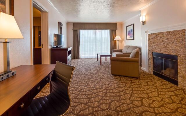 Best Western Salinas Monterey Hotel