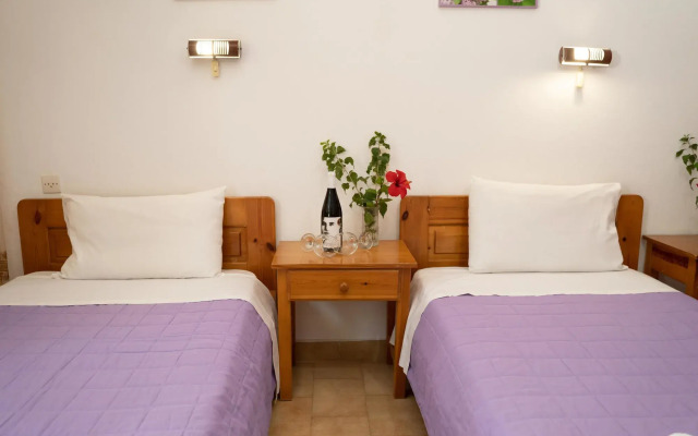 Matala Dimitris Villas and Hotel