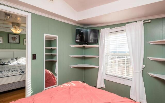 Heather Leigh by Oak Island Accommodations