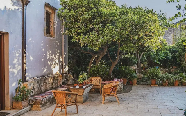 Serene Indoor Pool & Hamam Villa