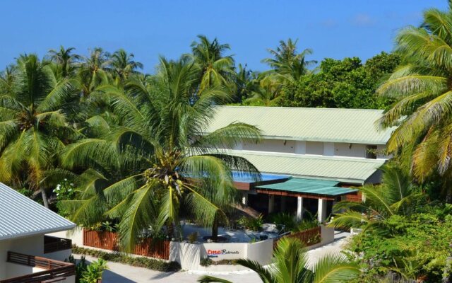 TME Retreats Dhigurah