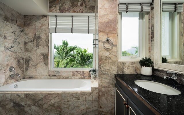 Patong Seaview Luxury Pool Villa