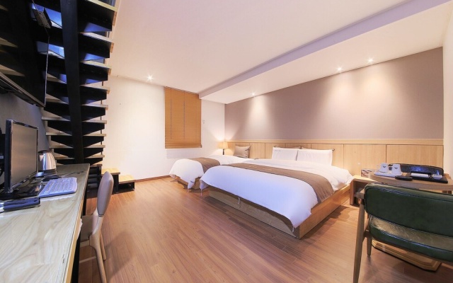 Dobong the Day Hotel