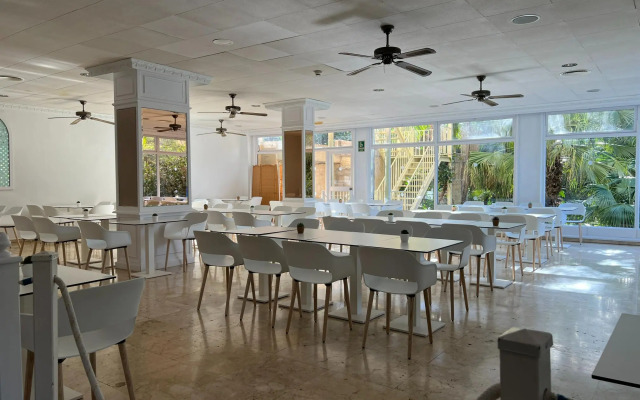 BLUESEA Costa Jardín Spa