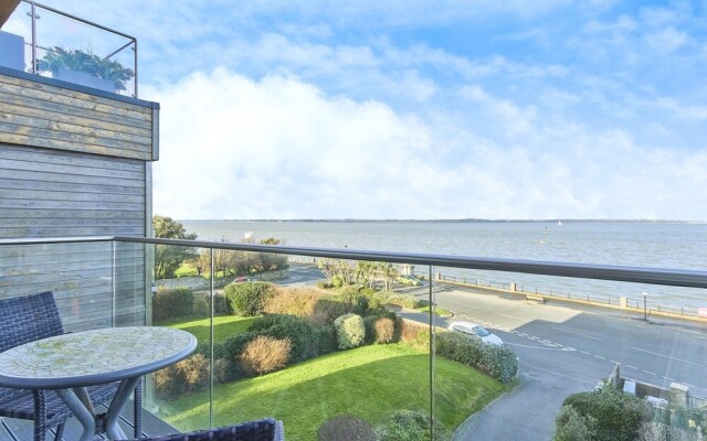 Seafront Quay West Apartments