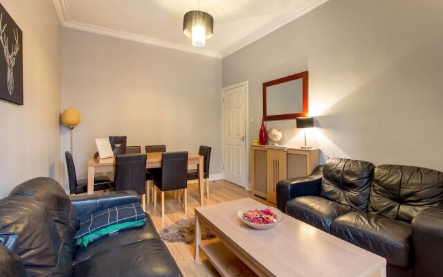 St Marys Street 3 Bed Apartment In The Old Town