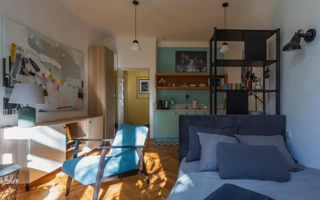 Warsaw Old Town Apartment
