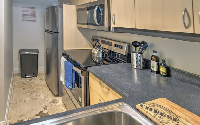 1 Bedroom Steps to Marina and CocoWalk