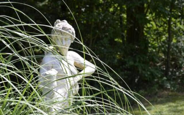 Chateau De Chicamour