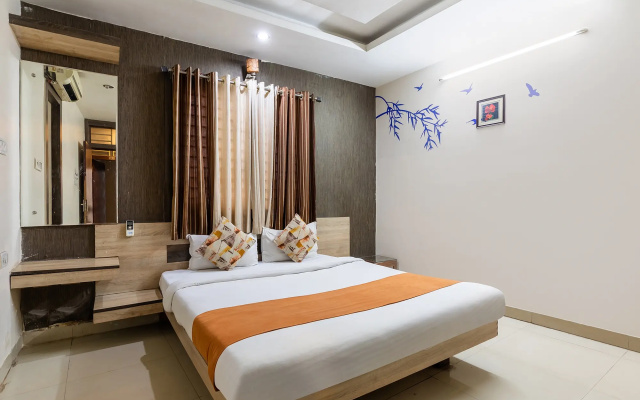 Fabhotel Shree Regency