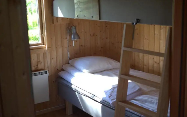 Natursköna Gamlegård på Ön Ven